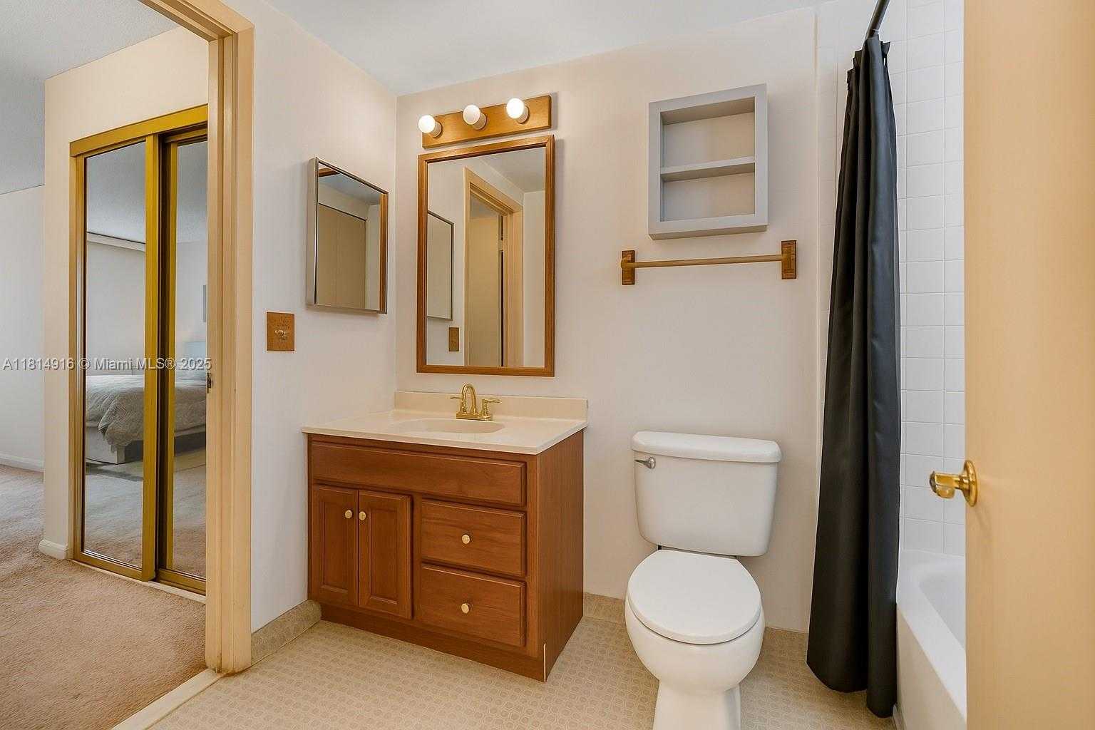 Small Image of 7830 CAMINO REAL #K-406, Miami Number 5