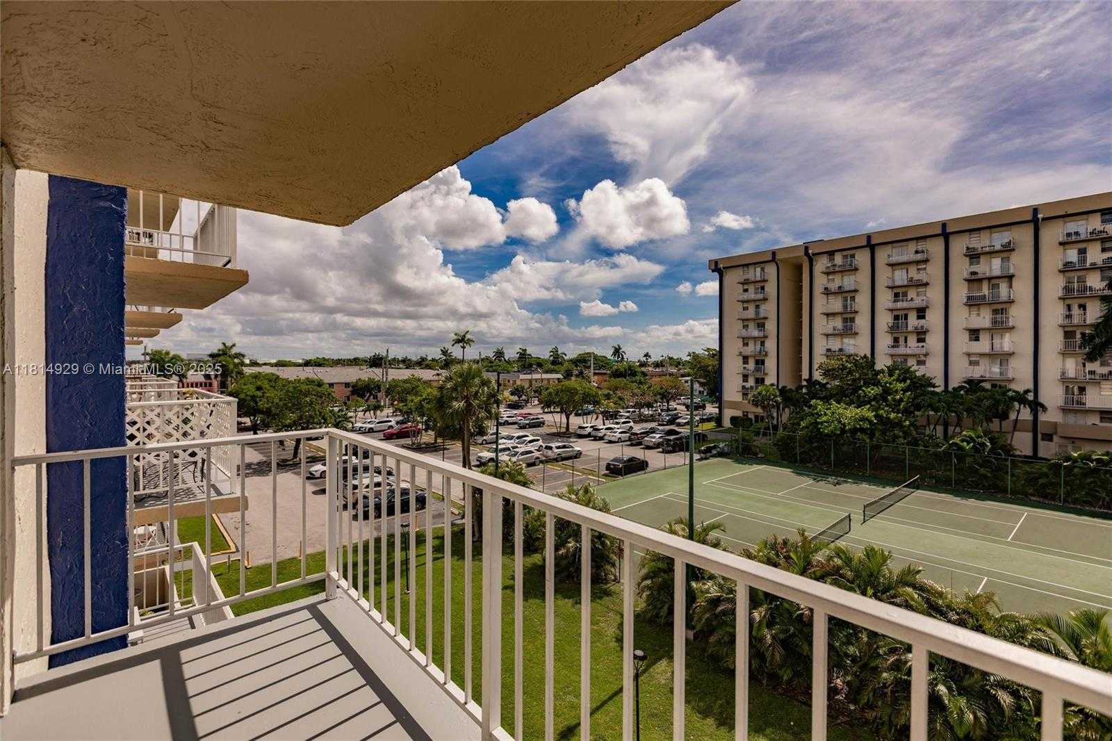 Small Image of 801 NORTH WEST 47TH AVE #409W, Miami Number 30