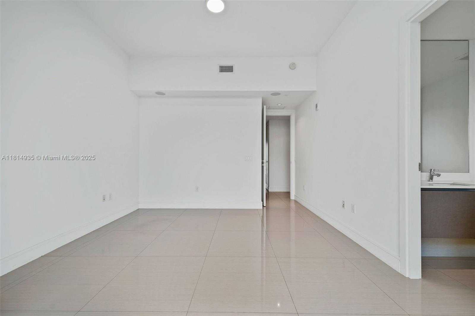 Small Image of 3250 NORTH EAST 188TH ST #LPH07, Aventura Number 26