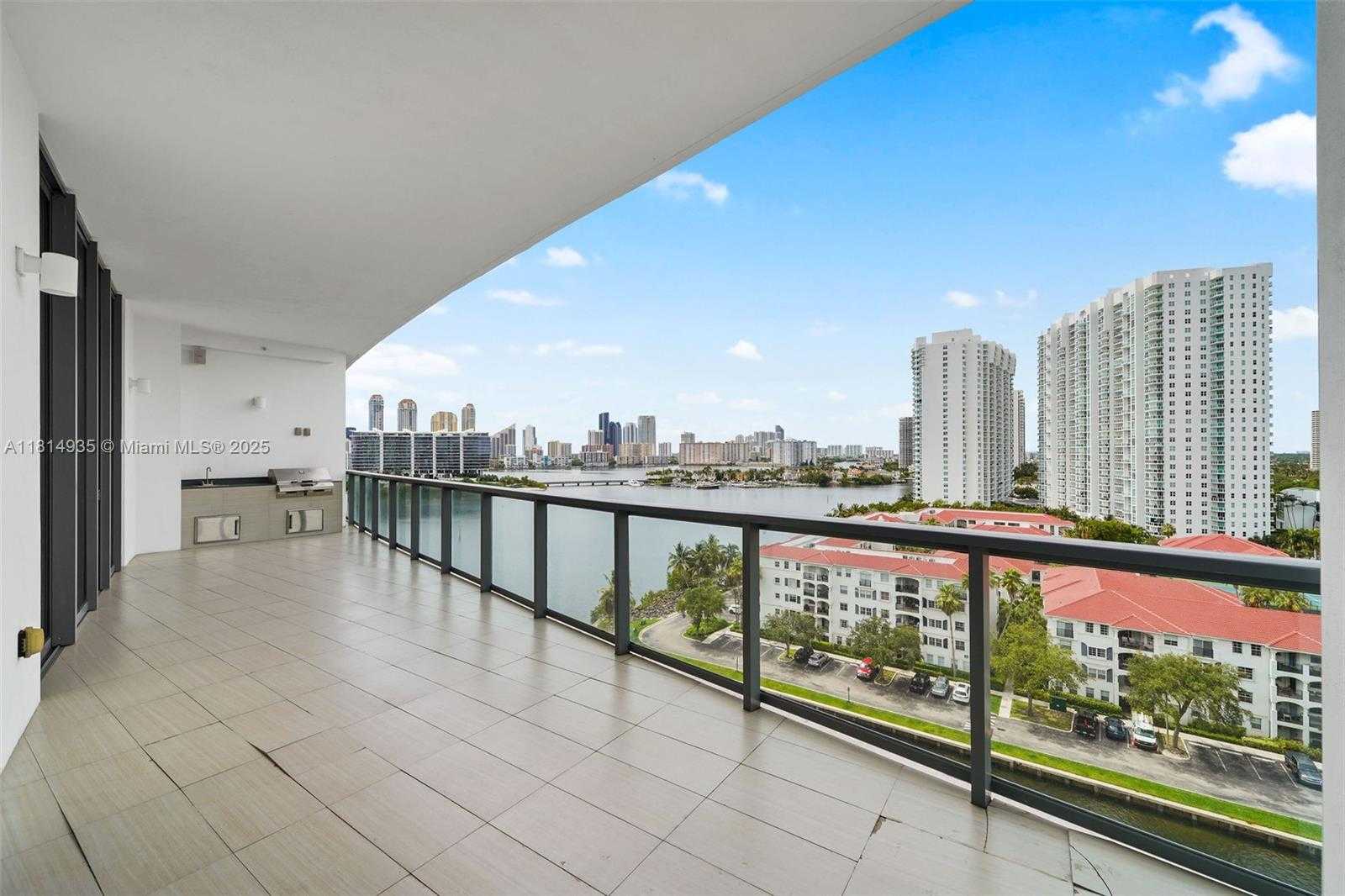 Small Image of 3250 NORTH EAST 188TH ST #LPH07, Aventura Number 30