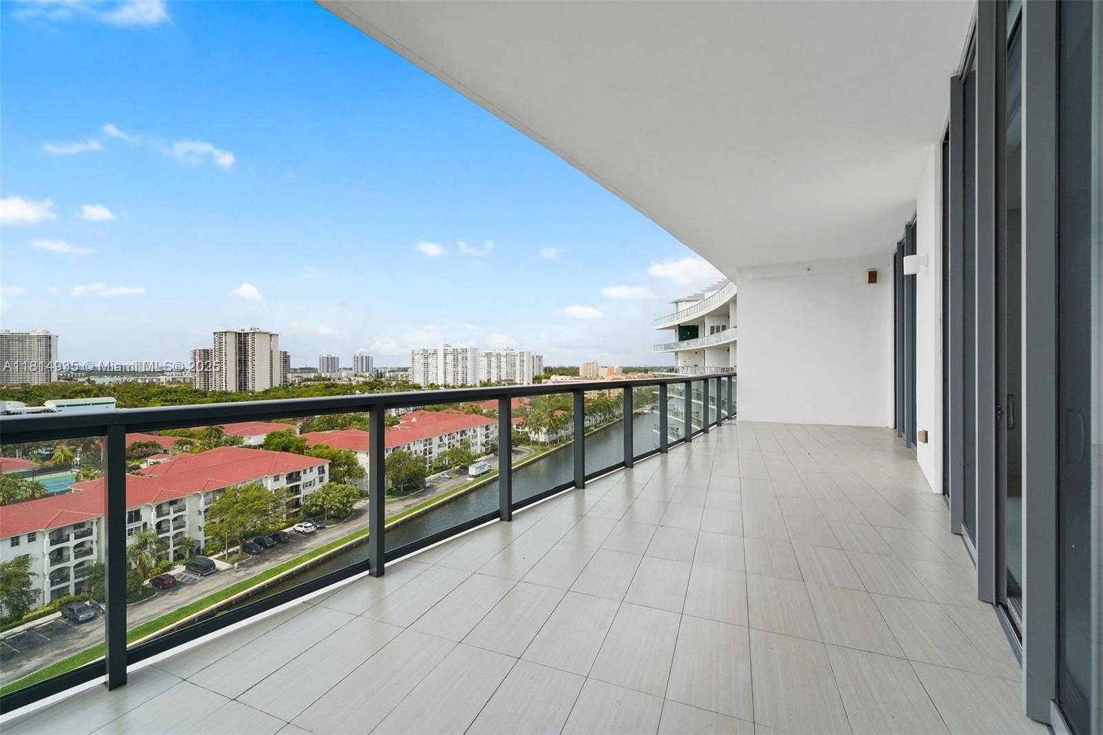 Small Image of 3250 NORTH EAST 188TH ST #LPH07, Aventura Number 34