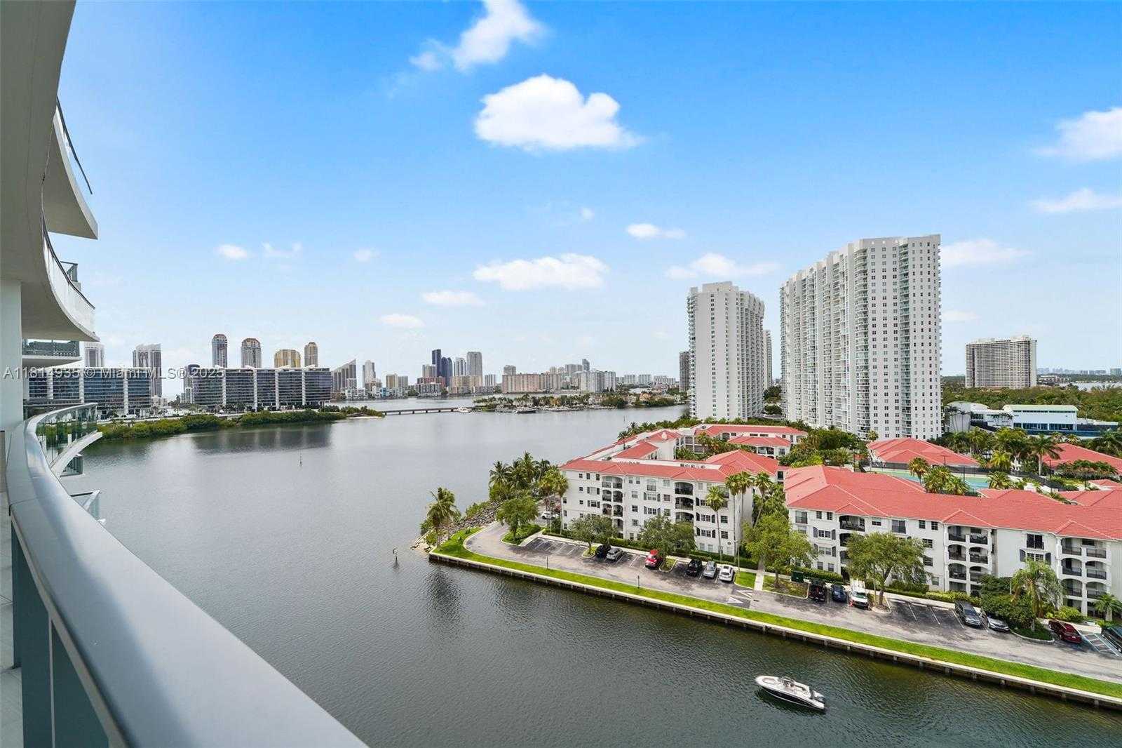 Small Image of 3250 NORTH EAST 188TH ST #LPH07, Aventura Number 37