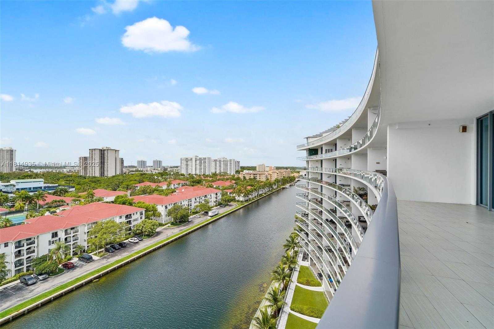 Small Image of 3250 NORTH EAST 188TH ST #LPH07, Aventura Number 38