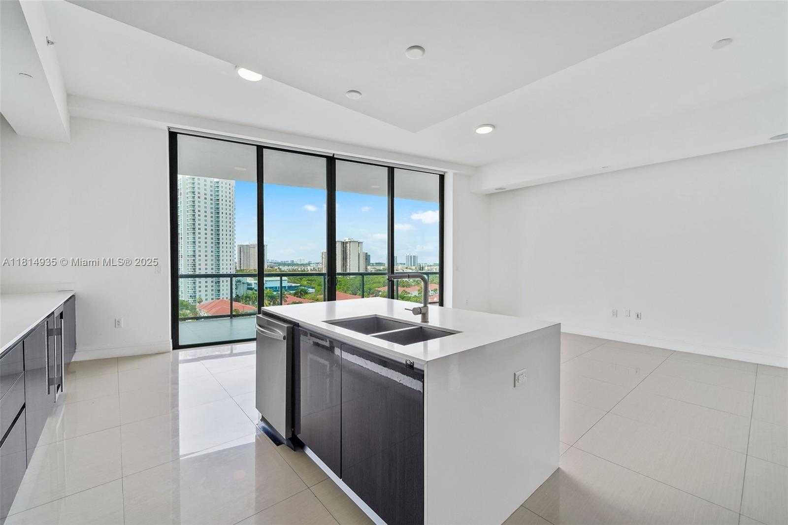 Small Image of 3250 NORTH EAST 188TH ST #LPH07, Aventura Number 9