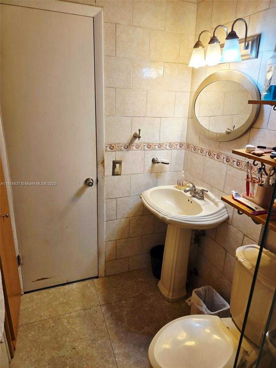 Small Image of 3494 EAST 4TH AVE #1207, Hialeah Number 17