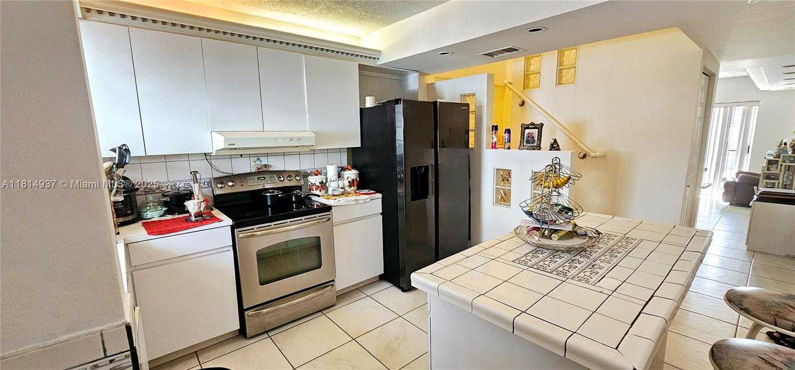 Small Image of 3494 EAST 4TH AVE #1207, Hialeah Number 2