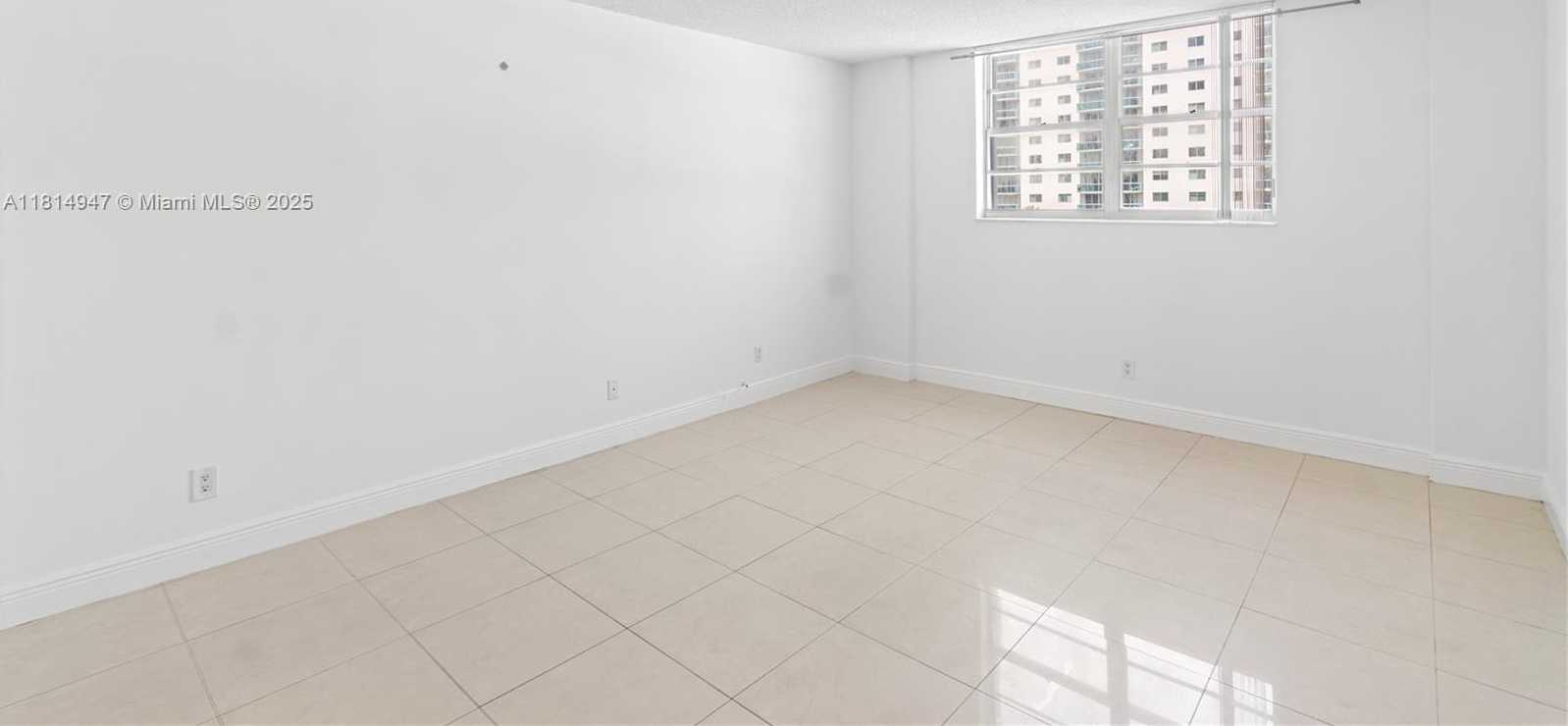 Small Image of 19390 COLLINS AVE #502, Sunny Isles Beach Number 14