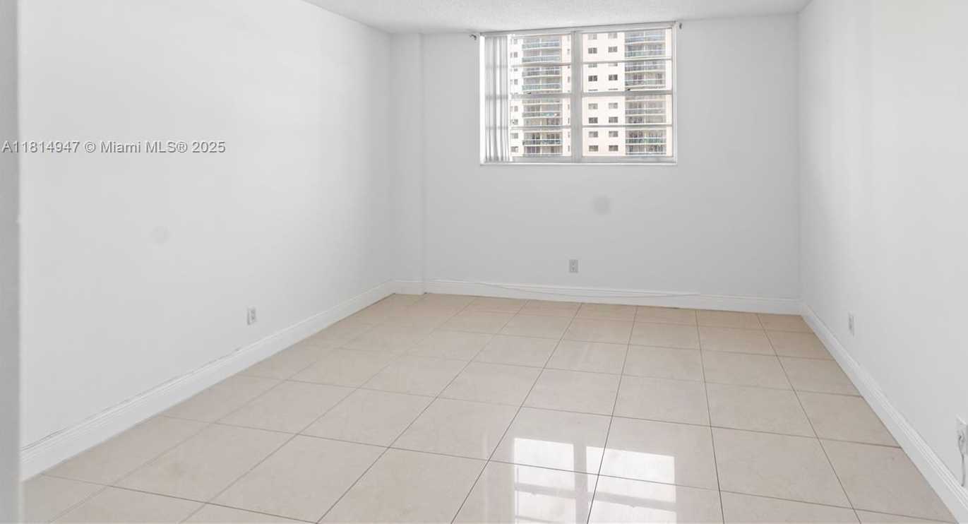 Small Image of 19390 COLLINS AVE #502, Sunny Isles Beach Number 17
