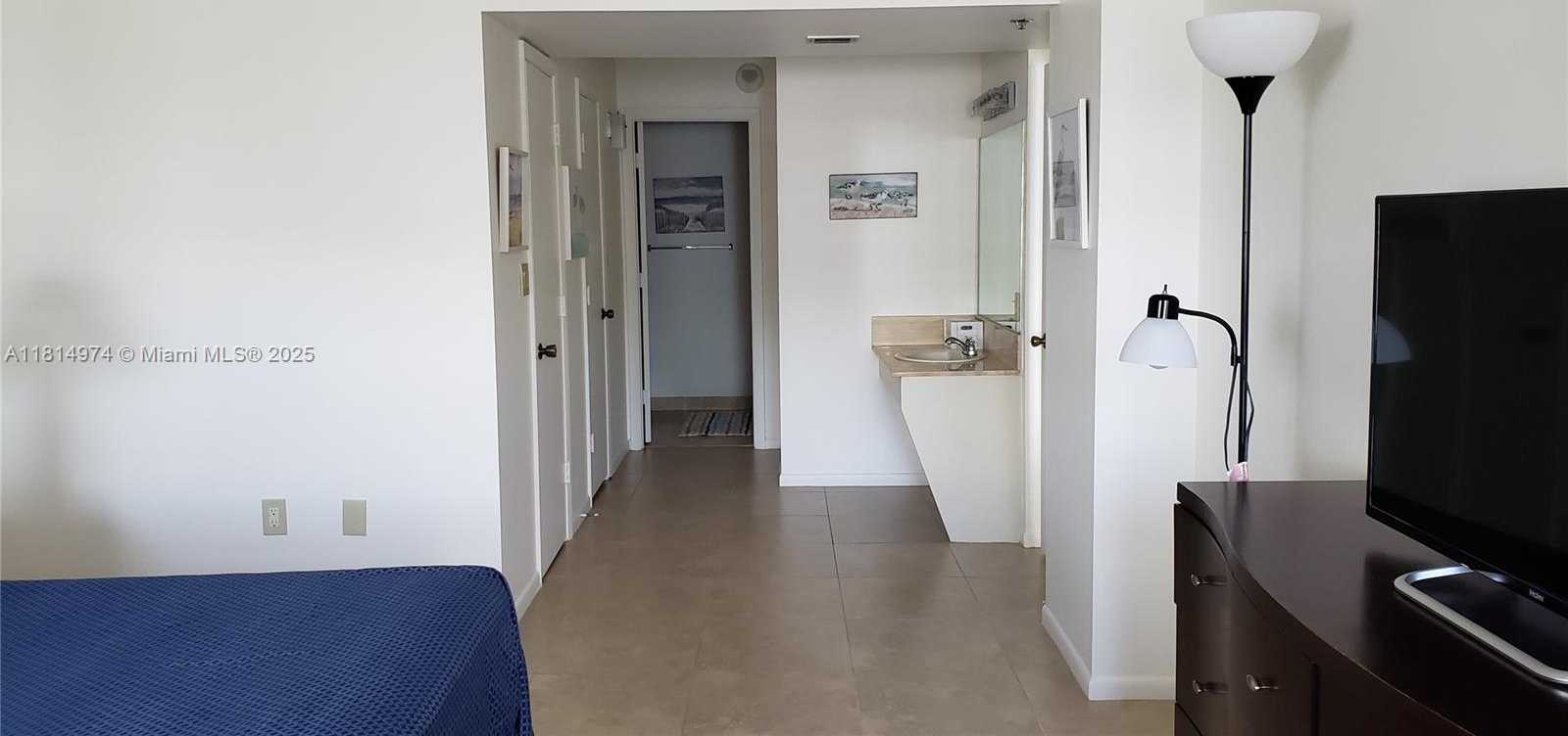 Small Image of 1201 SOUTH OCEAN DR #2107S, Hollywood Number 13