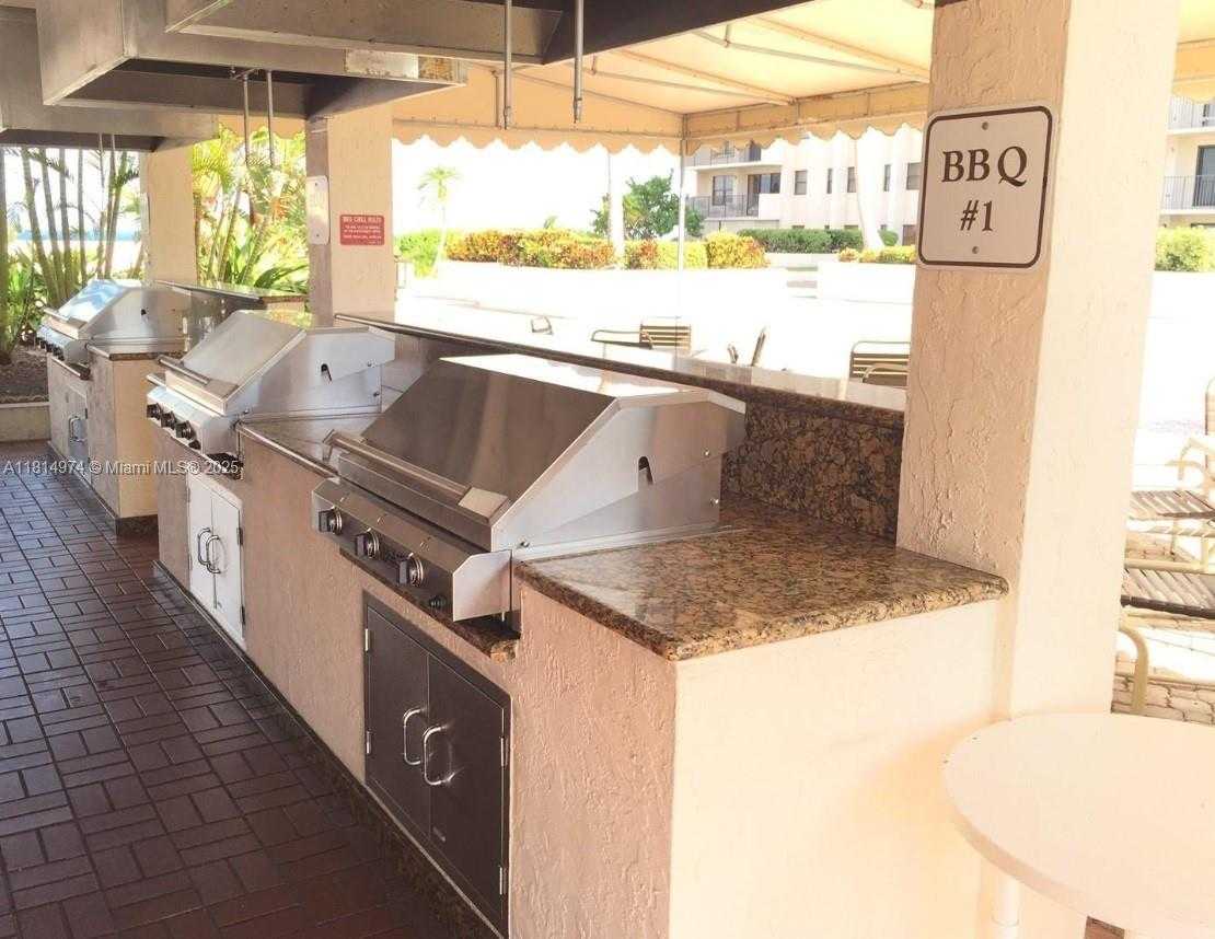 Small Image of 1201 SOUTH OCEAN DR #2107S, Hollywood Number 19