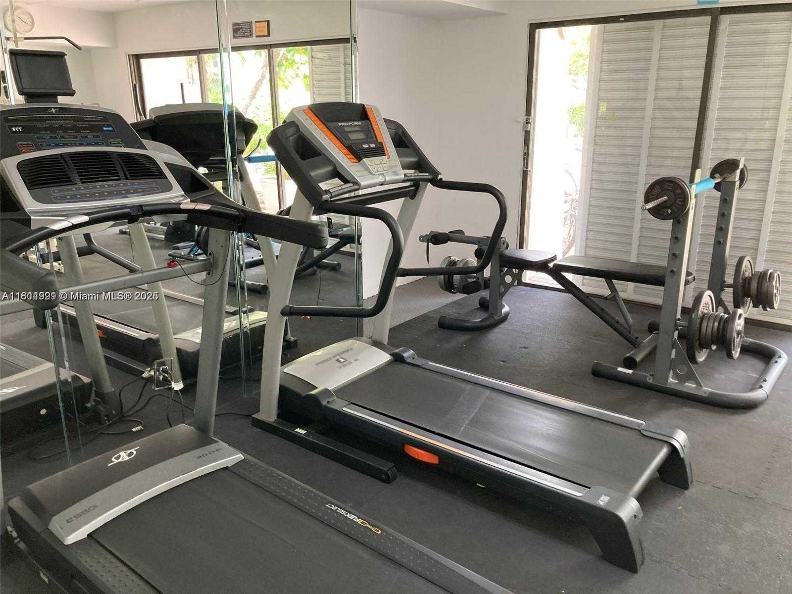 Small Image of 20400 SOUTH WEST COUNTRY CLUB DR #209, Aventura Number 24
