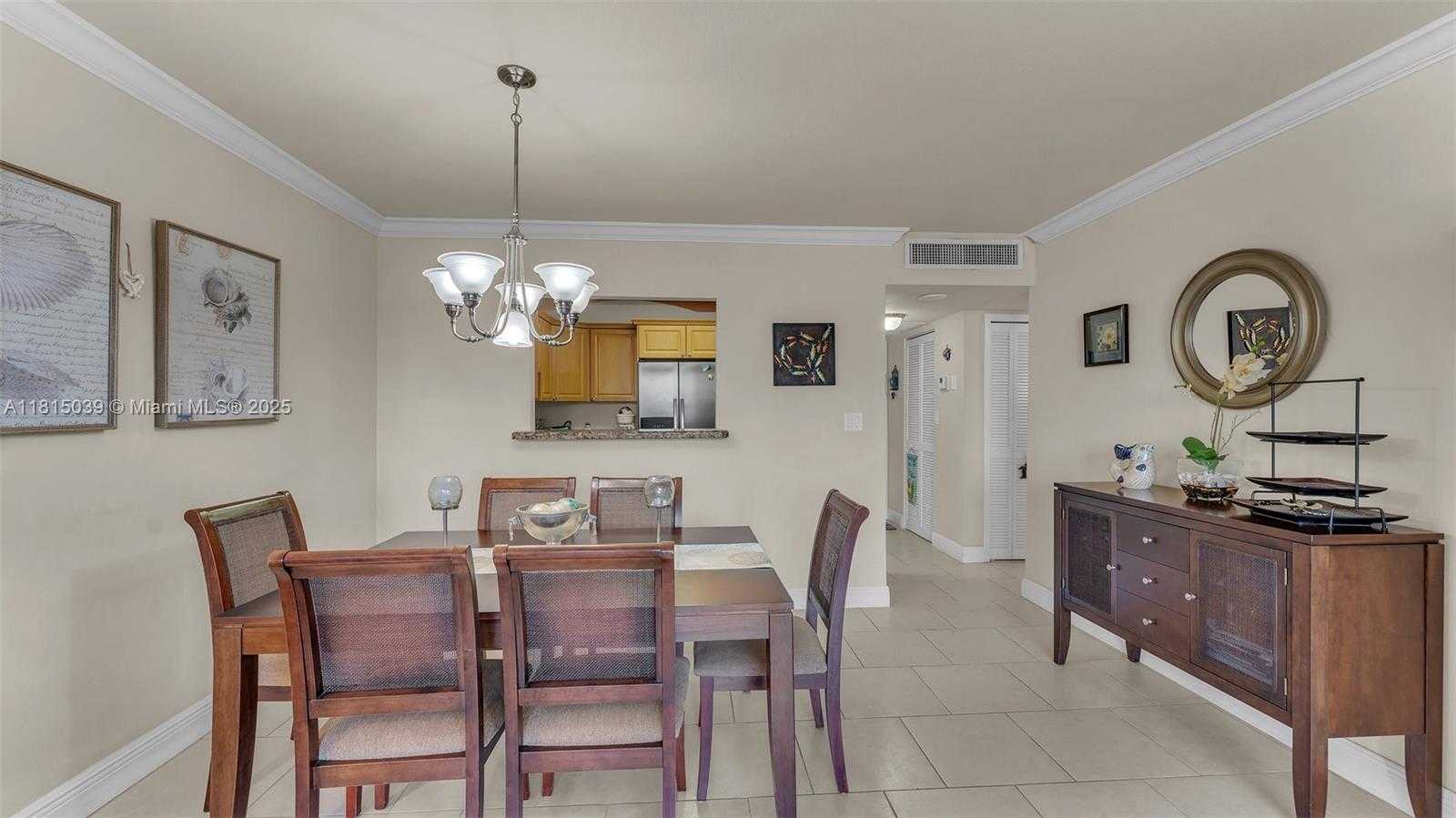 Small Image of 3180 SOUTH OCEAN DR #322, Hallandale Beach Number 15