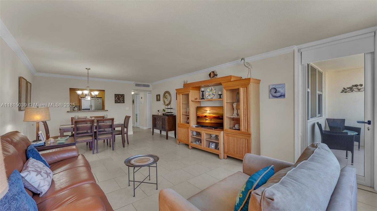 Small Image of 3180 SOUTH OCEAN DR #322, Hallandale Beach Number 18