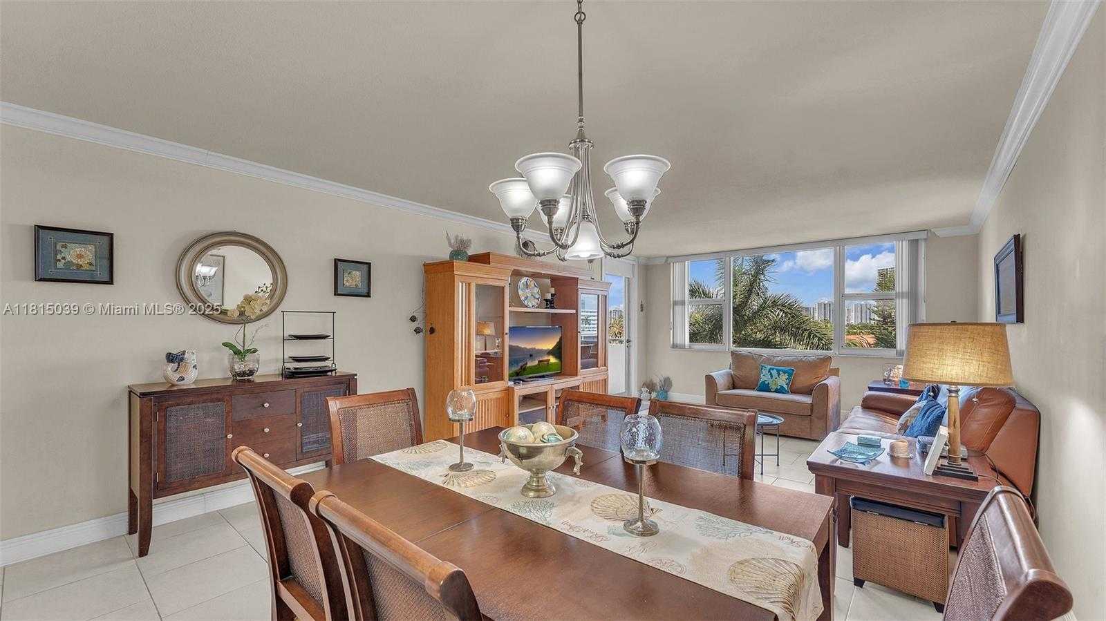 Small Image of 3180 SOUTH OCEAN DR #322, Hallandale Beach Number 19