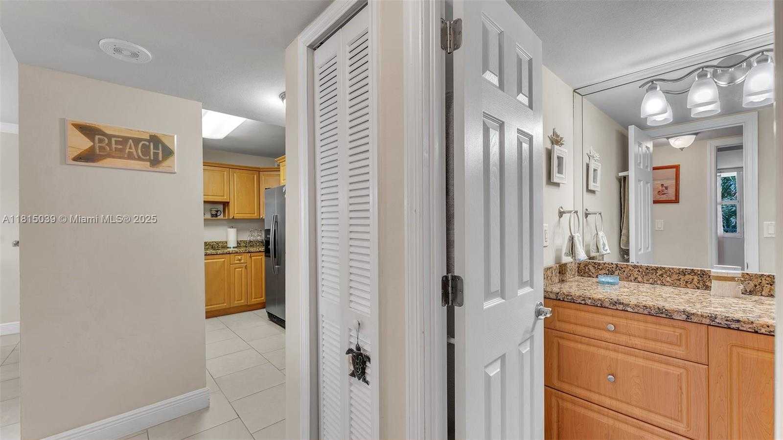 Small Image of 3180 SOUTH OCEAN DR #322, Hallandale Beach Number 23