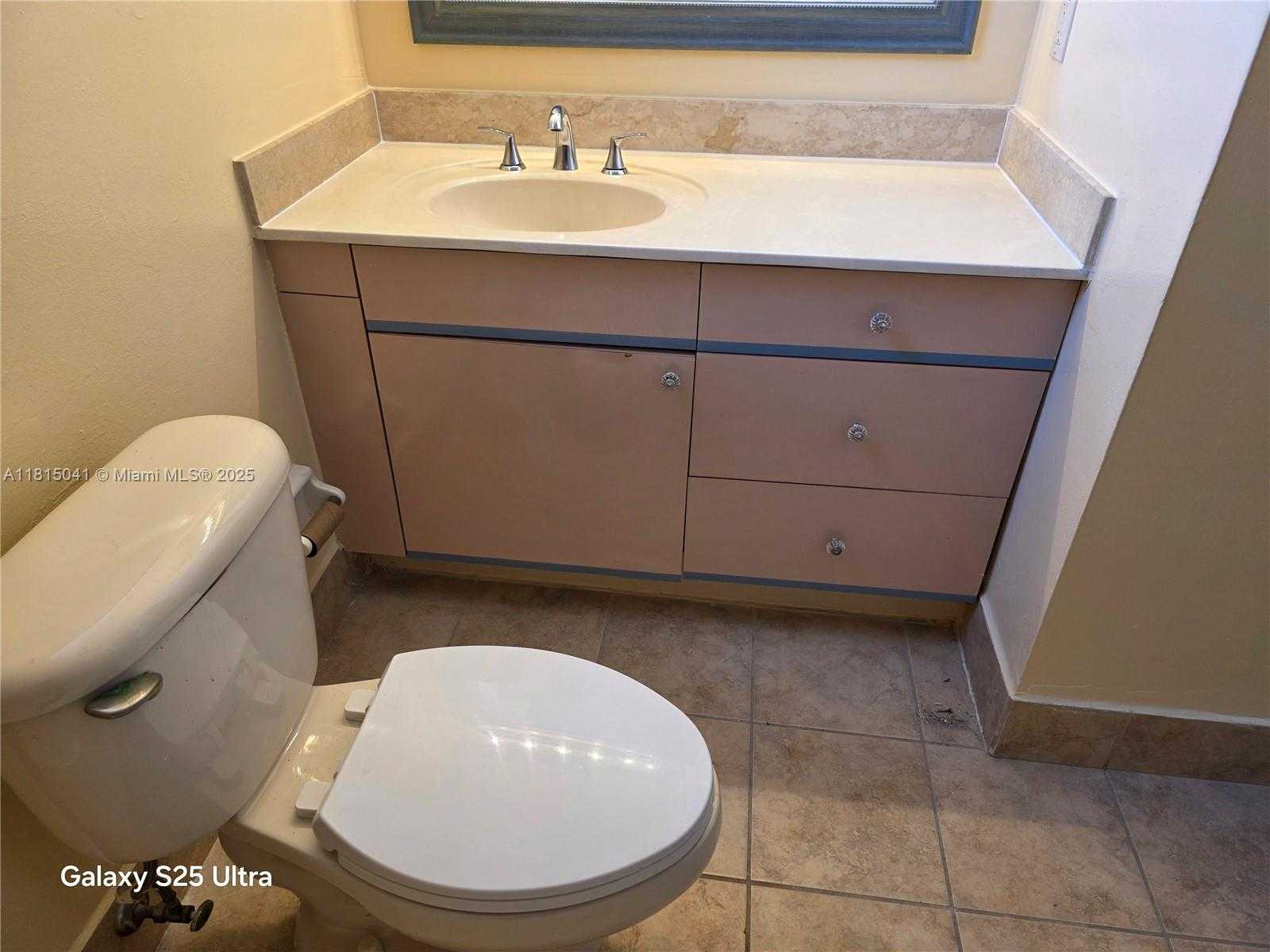Small Image of 4102 WEST 10TH LN #28, Hialeah Number 10