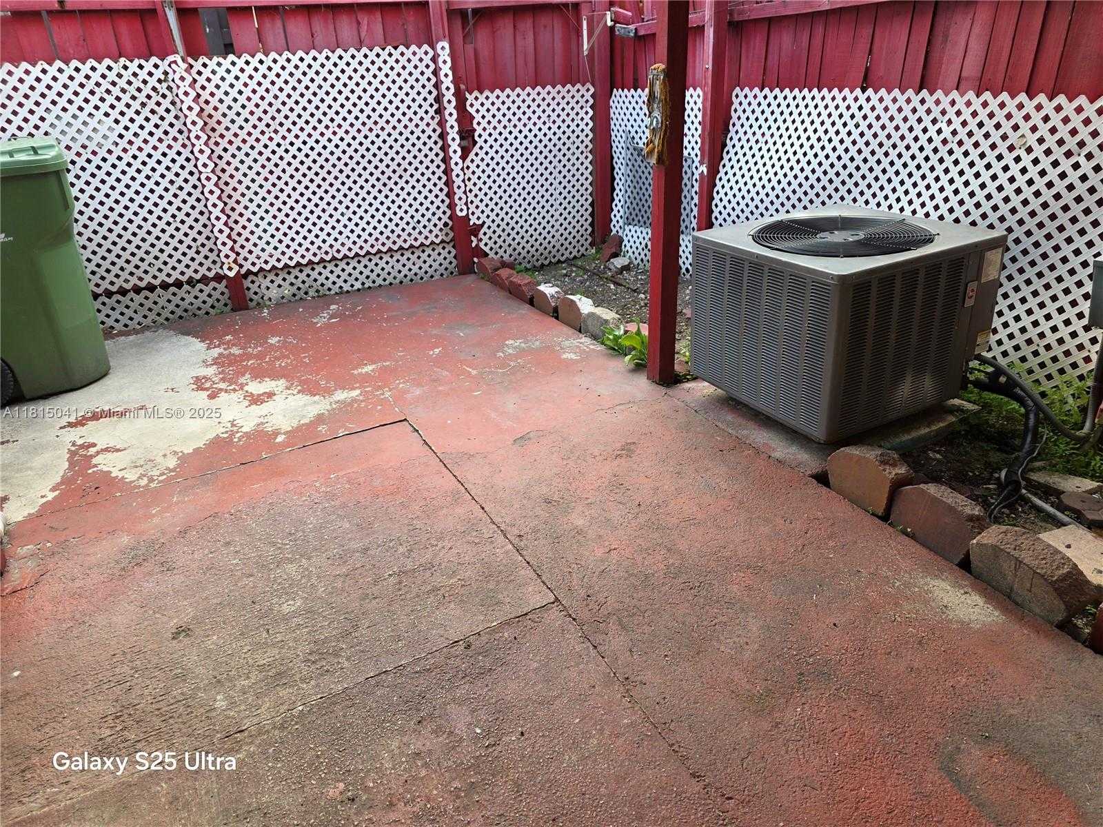 Small Image of 4102 WEST 10TH LN #28, Hialeah Number 13