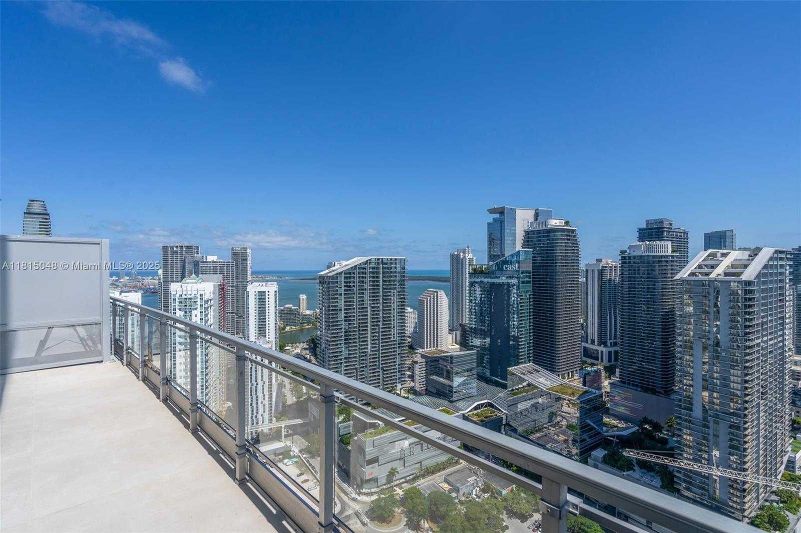Small Image of 92 SOUTH WEST 3RD ST #5204, Miami Number 18