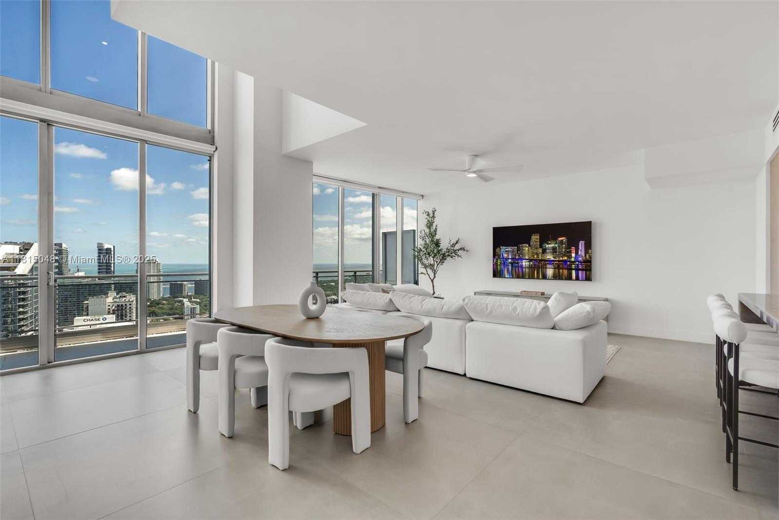 Small Image of 92 SOUTH WEST 3RD ST #5204, Miami Number 6