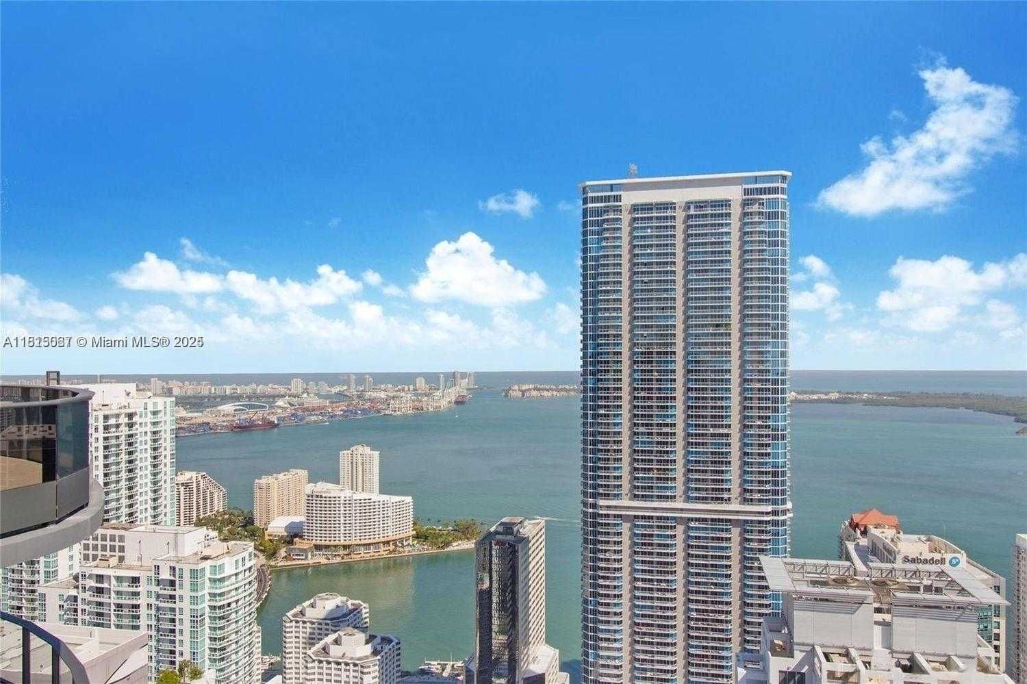 Small Image of 1000 BRICKELL PLZ #4504, Miami Number 30