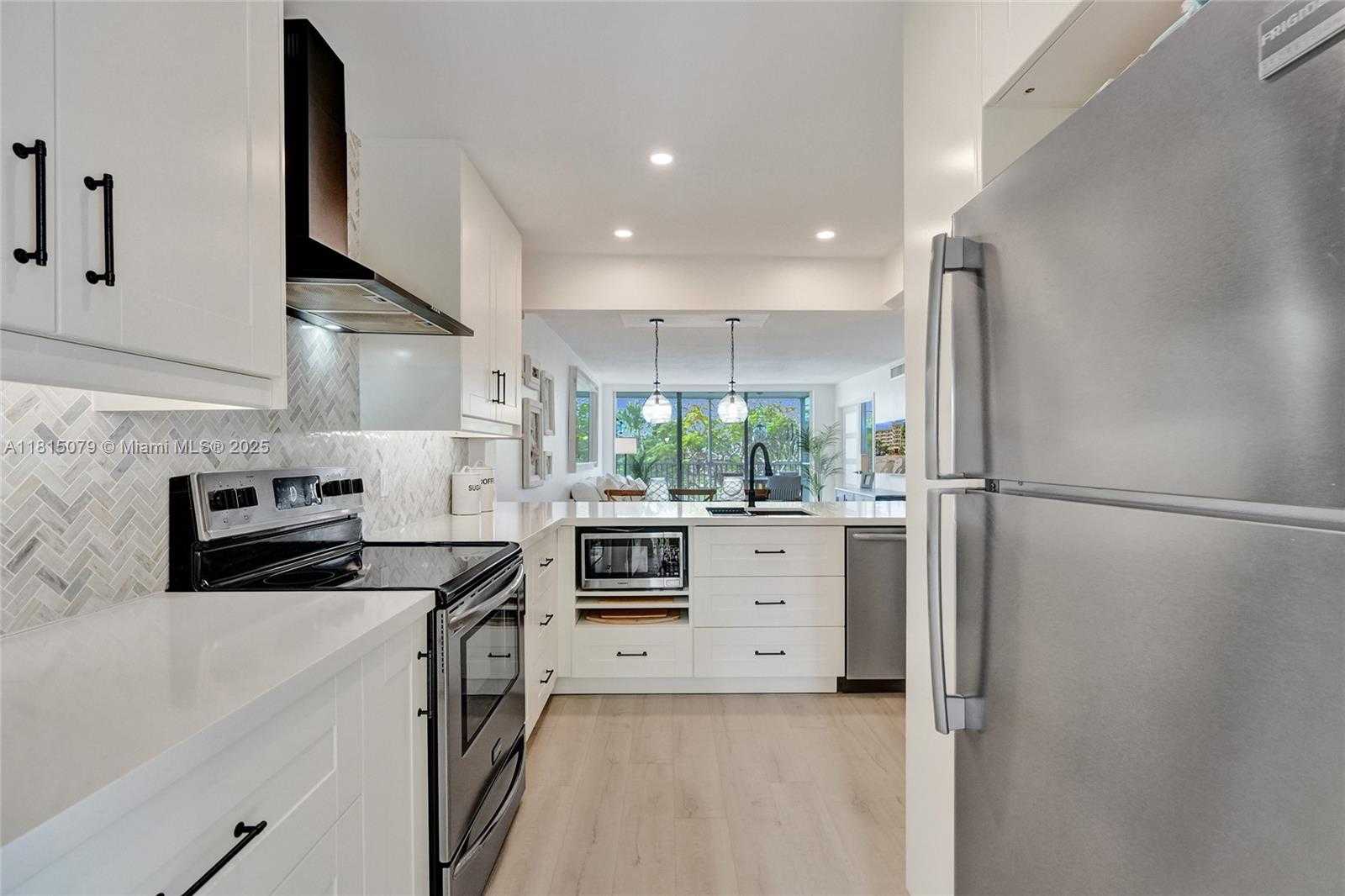 Small Image of 3150 NORTH COURSE LN #405, Pompano Beach Number 14