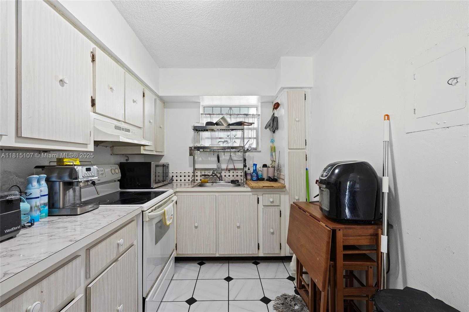 Small Image of 2498 SOUTH WEST 17TH AVE #4311, Miami Number 14