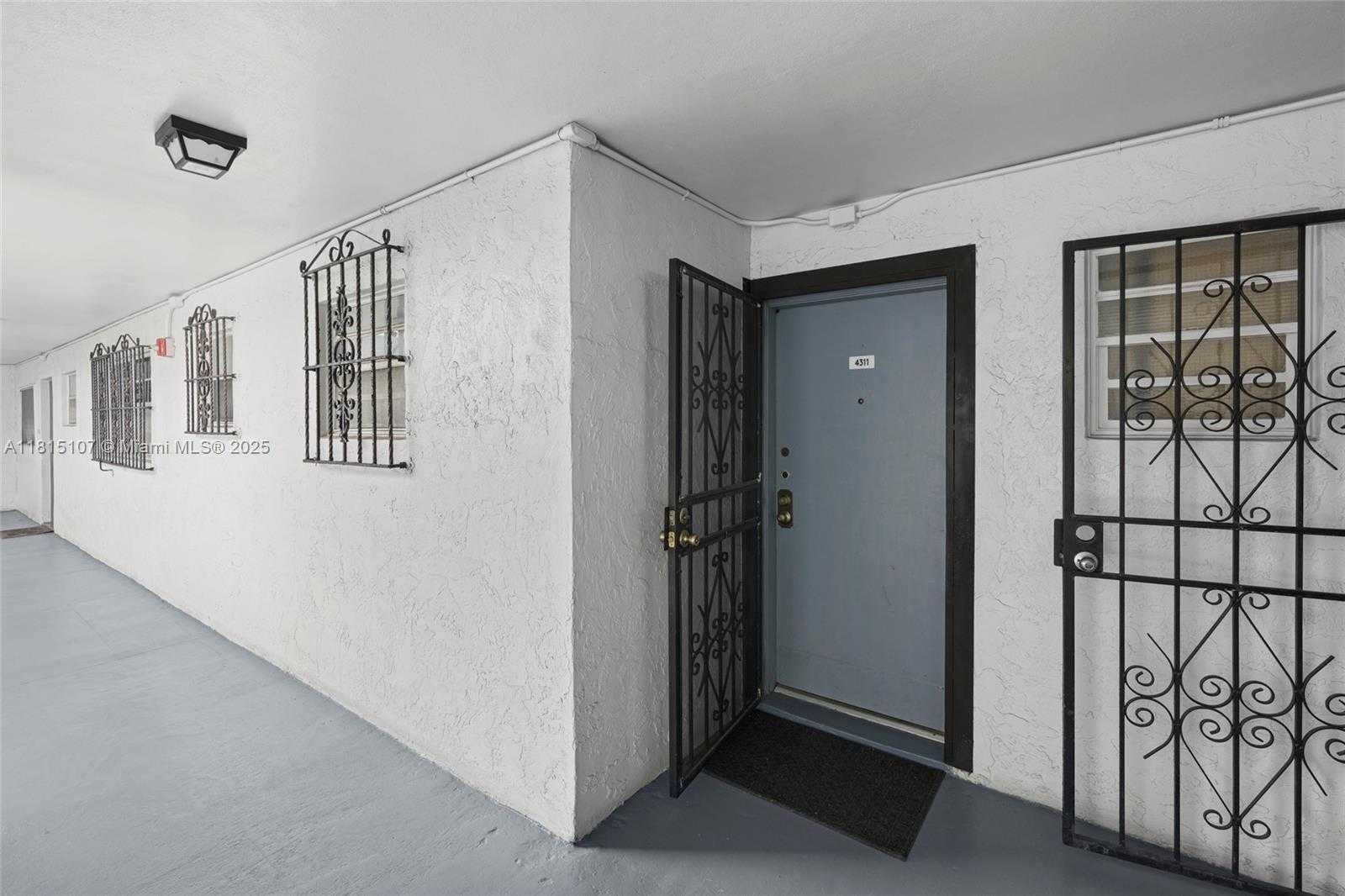 Small Image of 2498 SOUTH WEST 17TH AVE #4311, Miami Number 19