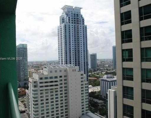 Small Image of 1200 BRICKELL BAY DR #3316, Miami Number 3