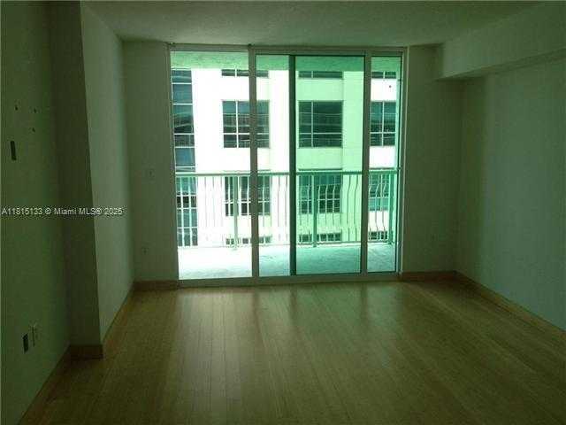 Small Image of 1200 BRICKELL BAY DR #3316, Miami Number 6