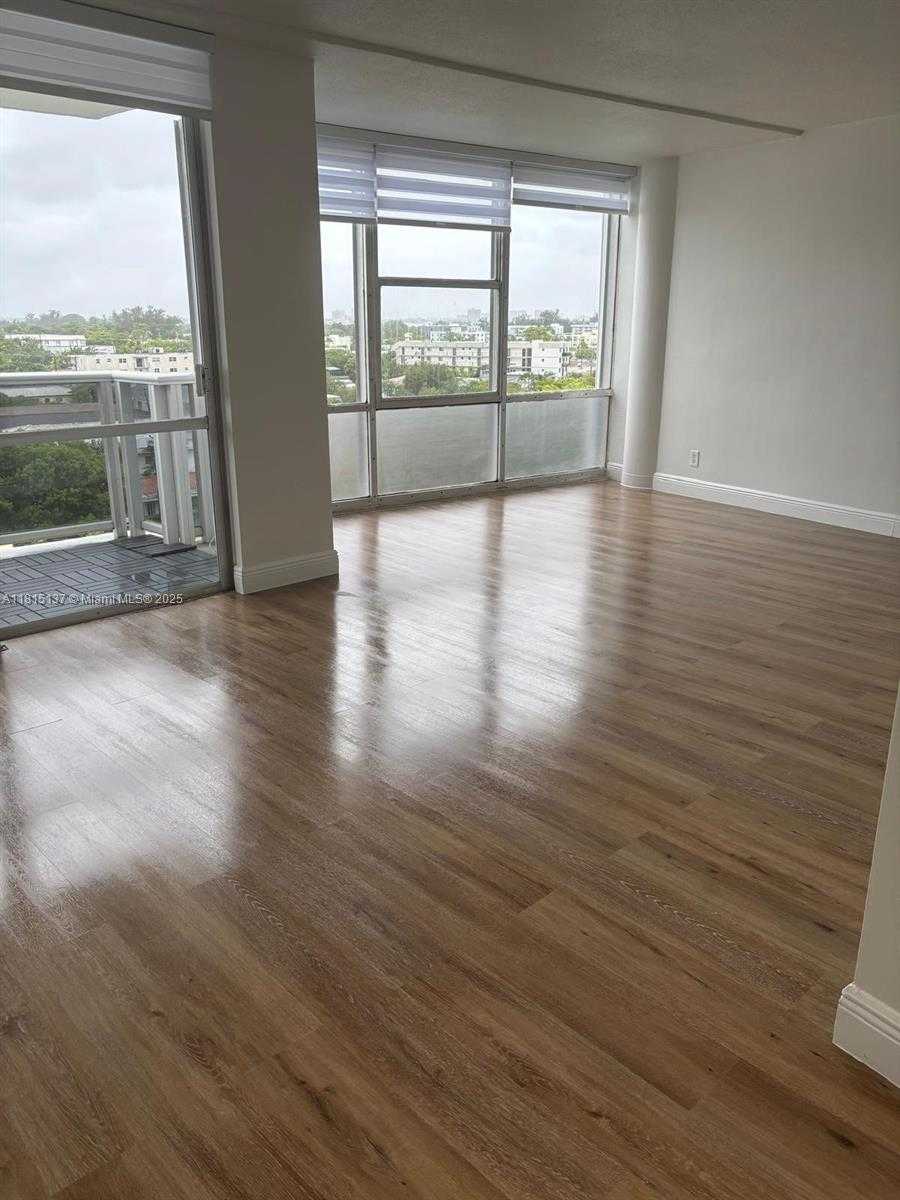 Small Image of 900 BAY DR #721, Miami Beach Number 14