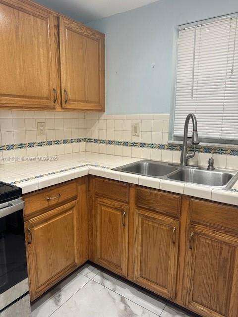 Small Image of 870 NORTH WEST 87TH AVE #302, Miami Number 14