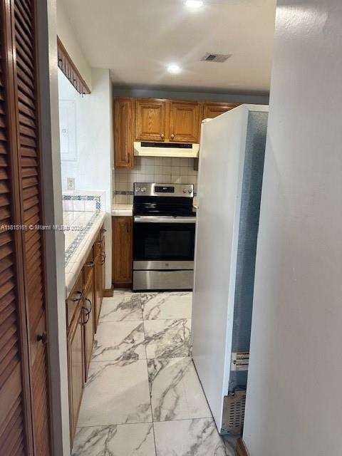 Small Image of 870 NORTH WEST 87TH AVE #302, Miami Number 15