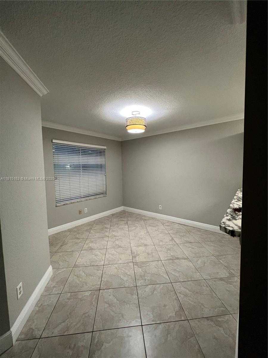 Small Image of 1097 CORAL CLUB DR #1097, Coral Springs Number 6