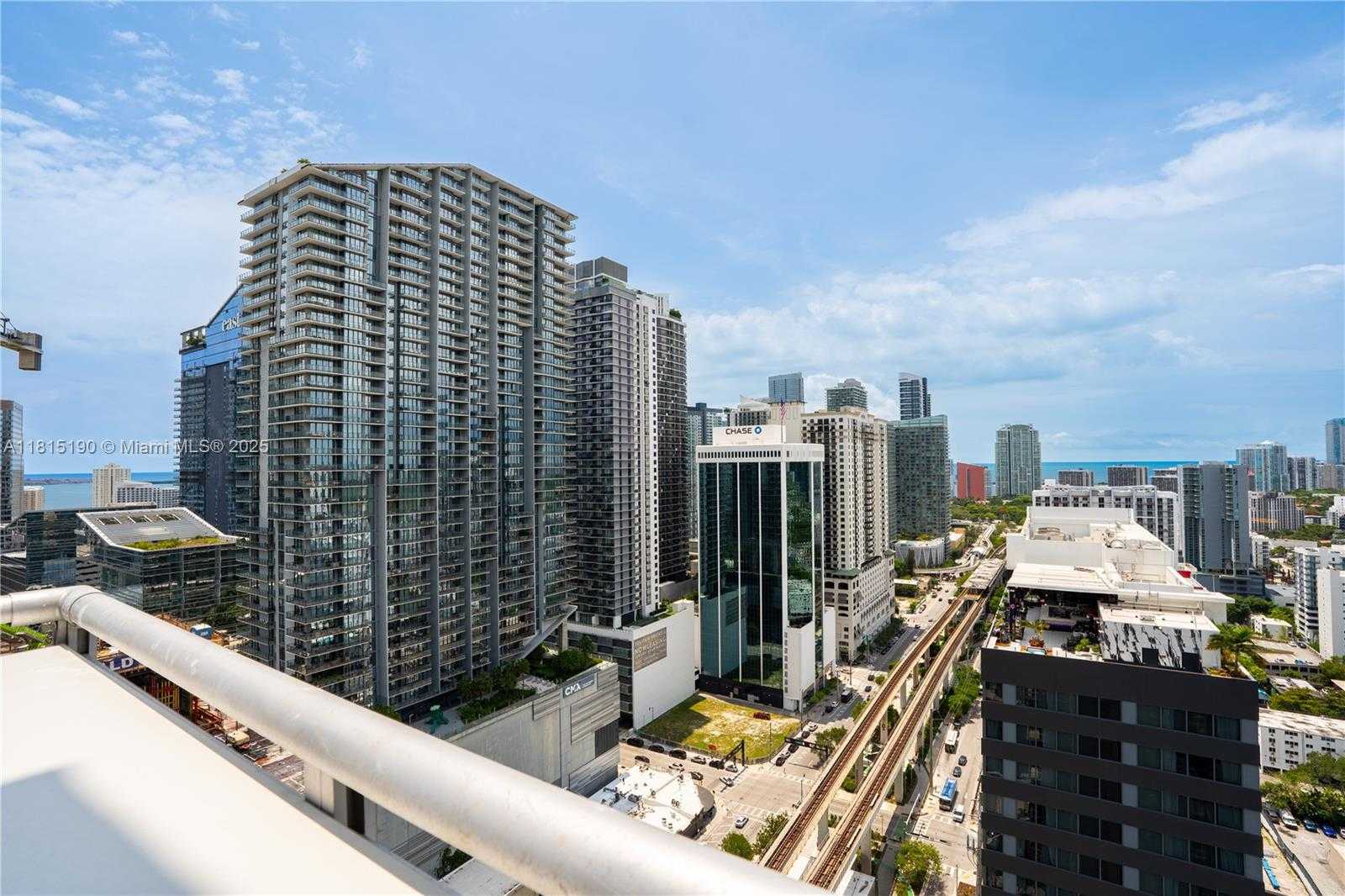 Small Image of 690 SOUTH WEST 1ST CT #3116, Miami Number 45