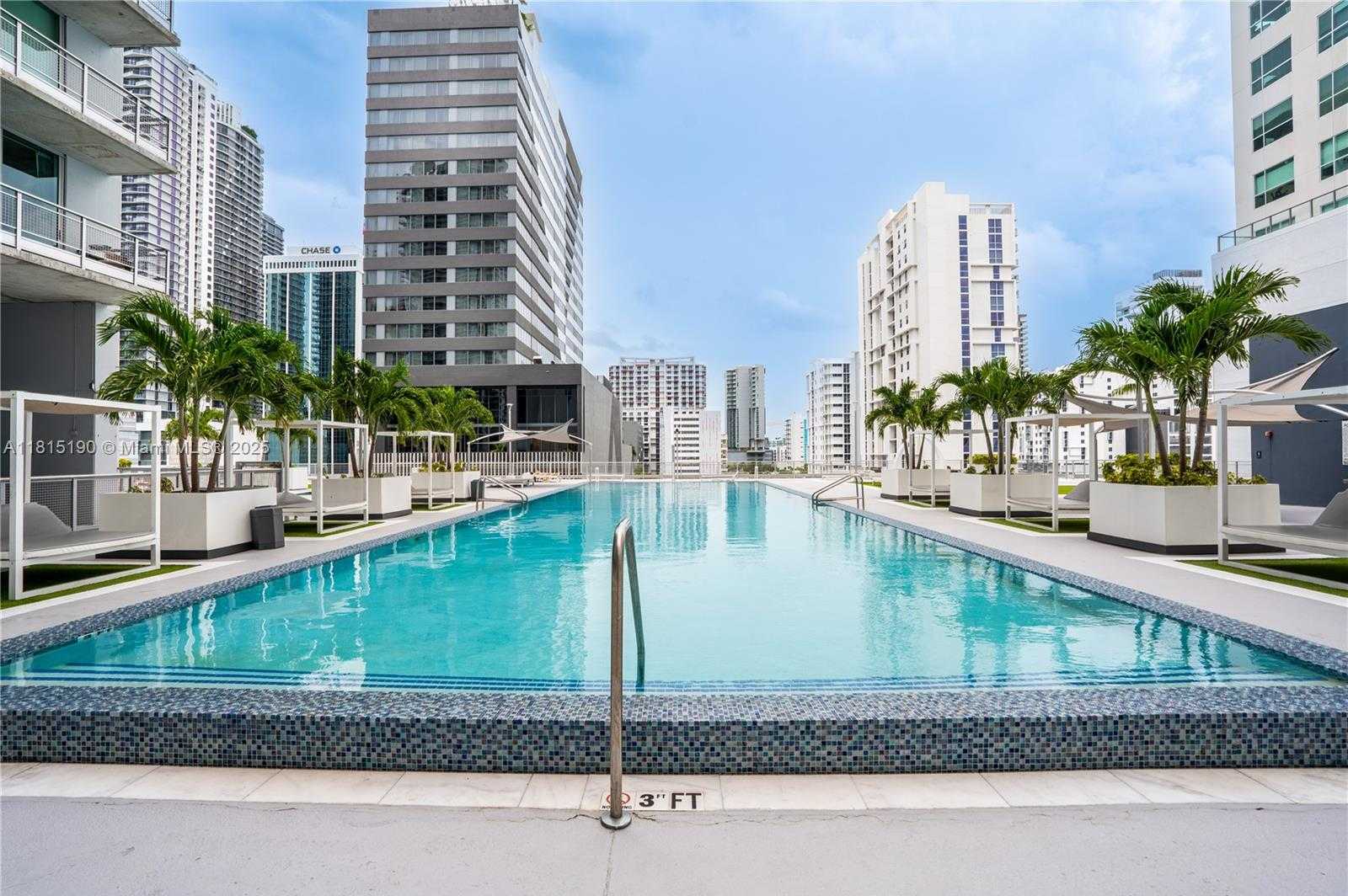 Small Image of 690 SOUTH WEST 1ST CT #3116, Miami Number 50