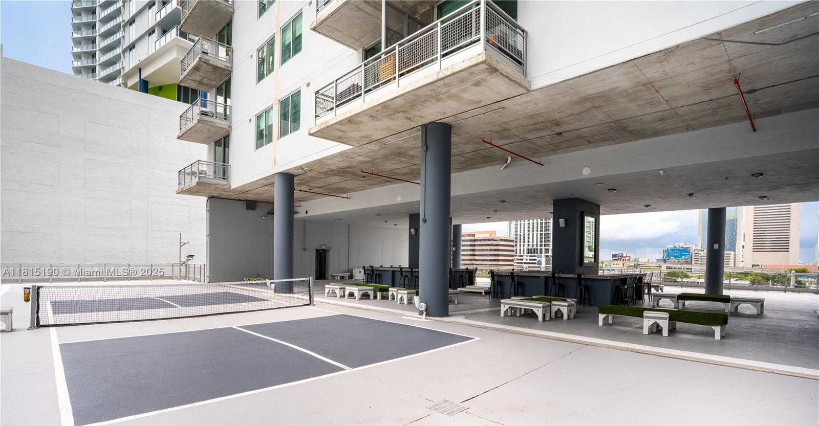Small Image of 690 SOUTH WEST 1ST CT #3116, Miami Number 55