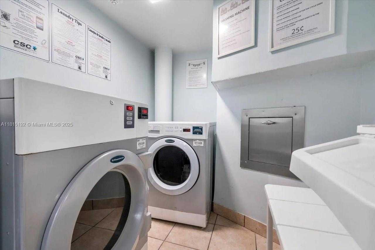 Small Image of 16570 NORTH EAST 26TH AVE #6B, North Miami Beach Number 22