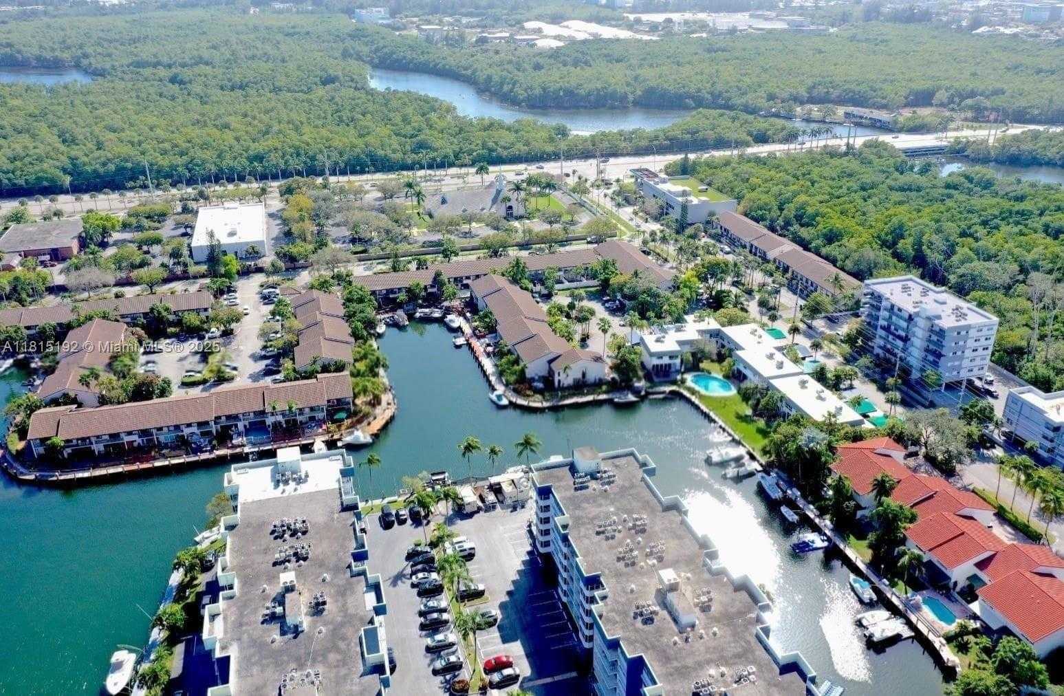 Small Image of 16570 NORTH EAST 26TH AVE #6B, North Miami Beach Number 25