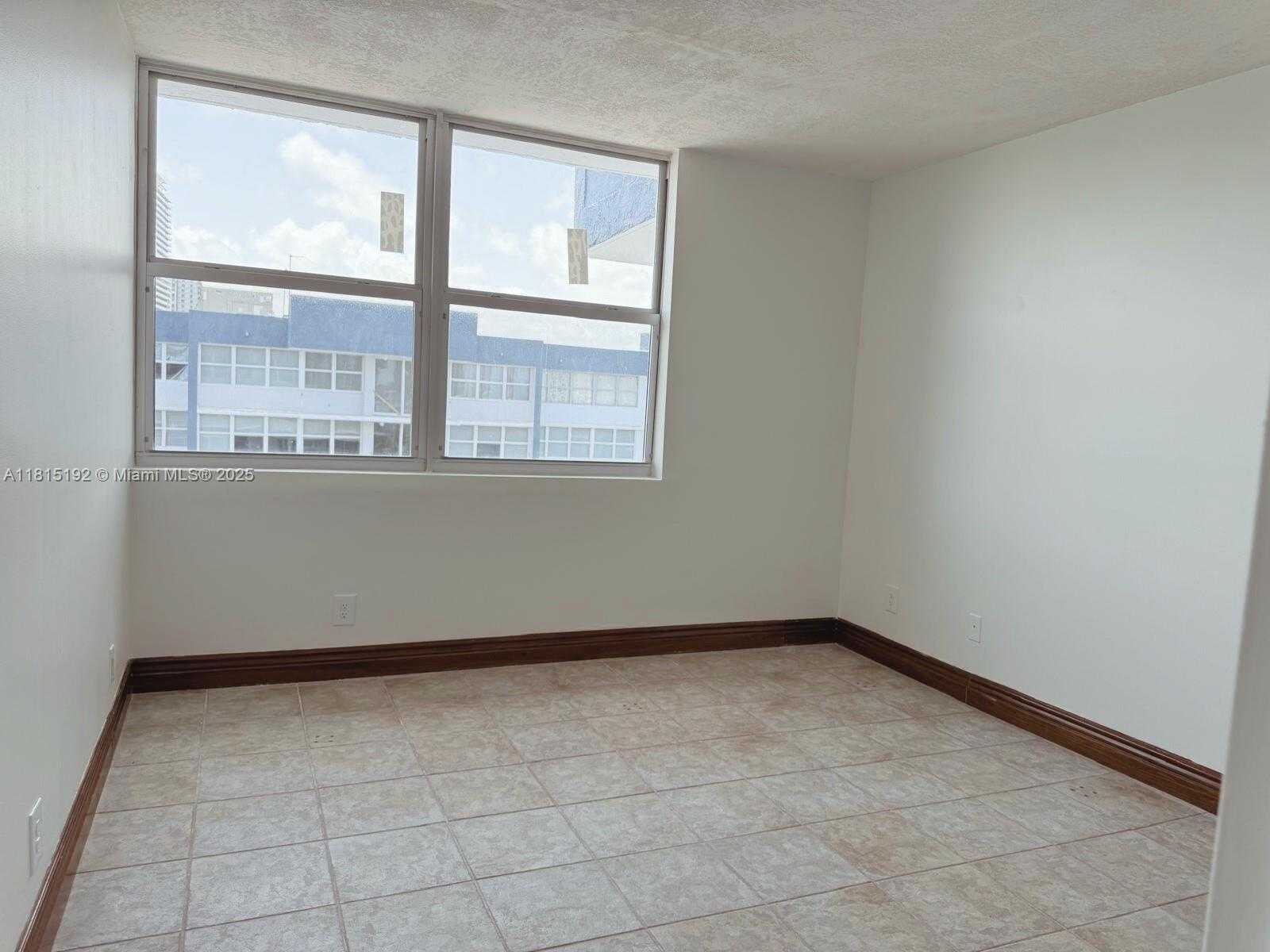 Small Image of 16570 NORTH EAST 26TH AVE #6B, North Miami Beach Number 8