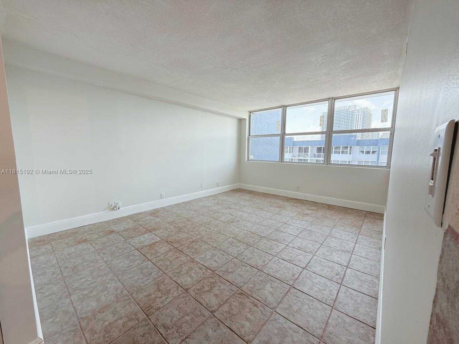 Small Image of 16570 NORTH EAST 26TH AVE #6B, North Miami Beach Number 9