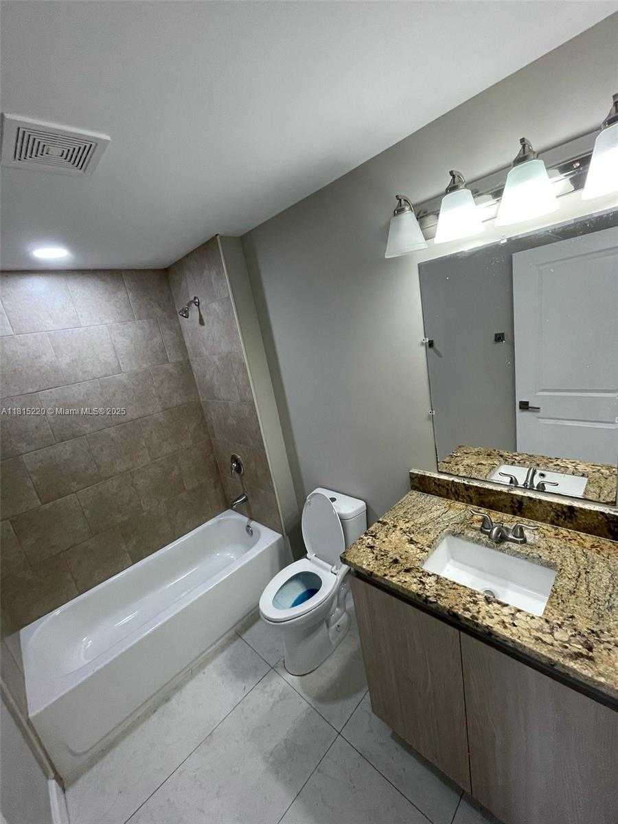 Small Image of 813 NORTH WEST 3RD AVE, Fort Lauderdale Number 10