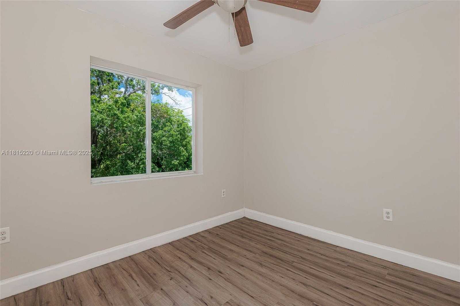 Small Image of 813 NORTH WEST 3RD AVE, Fort Lauderdale Number 21