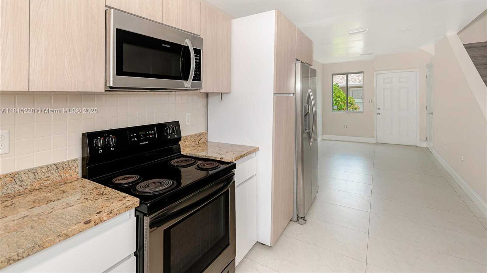 Small Image of 813 NORTH WEST 3RD AVE, Fort Lauderdale Number 9