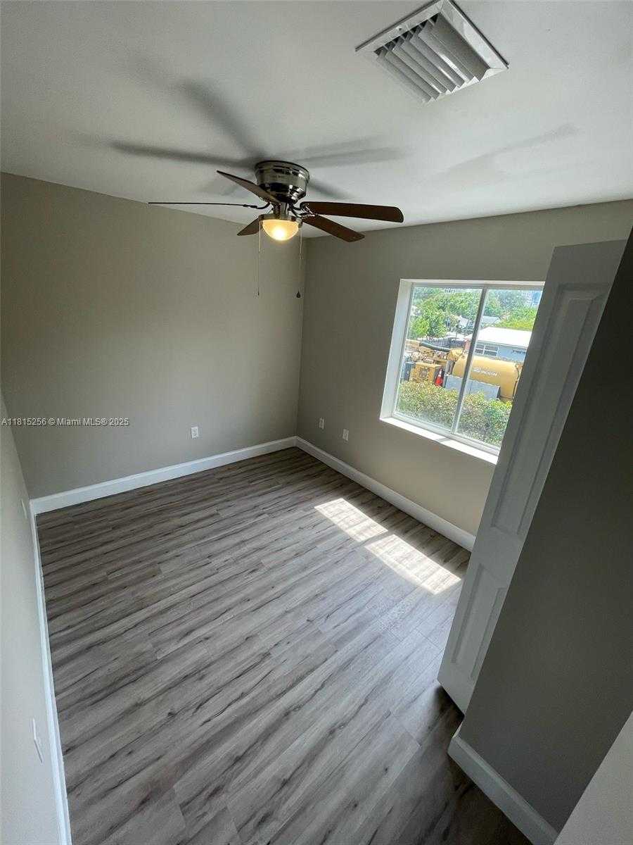 Small Image of 811 NORTH WEST 3RD AVE, Fort Lauderdale Number 12