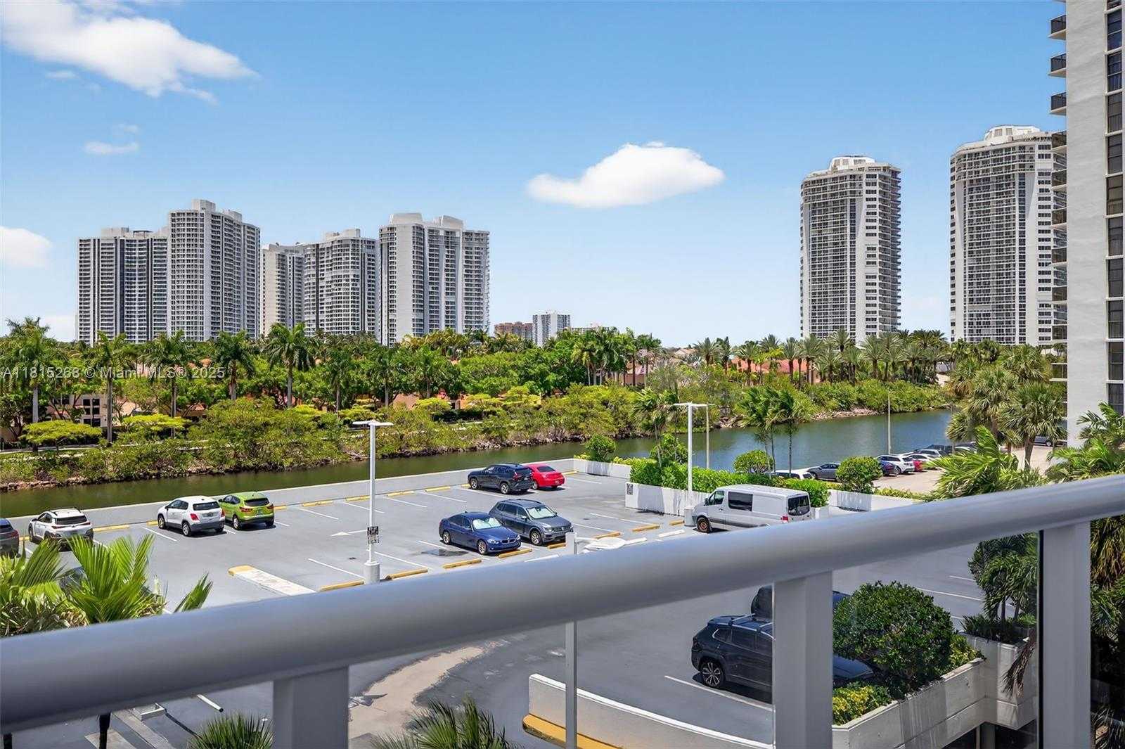 Small Image of 3675 NORTH COUNTRY CLUB DR #401, Aventura Number 19