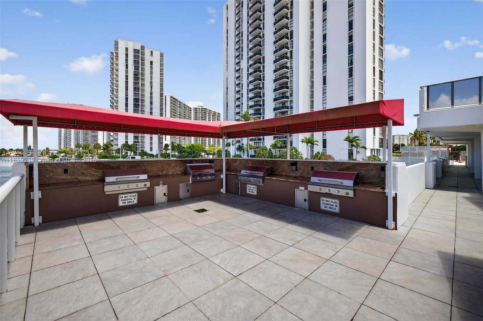 Small Image of 3675 NORTH COUNTRY CLUB DR #401, Aventura Number 39