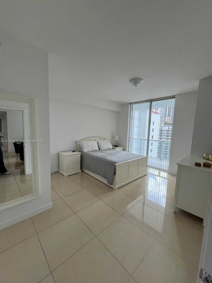 Small Image of 79 SOUTH WEST 12TH ST #1603-S, Miami Number 14