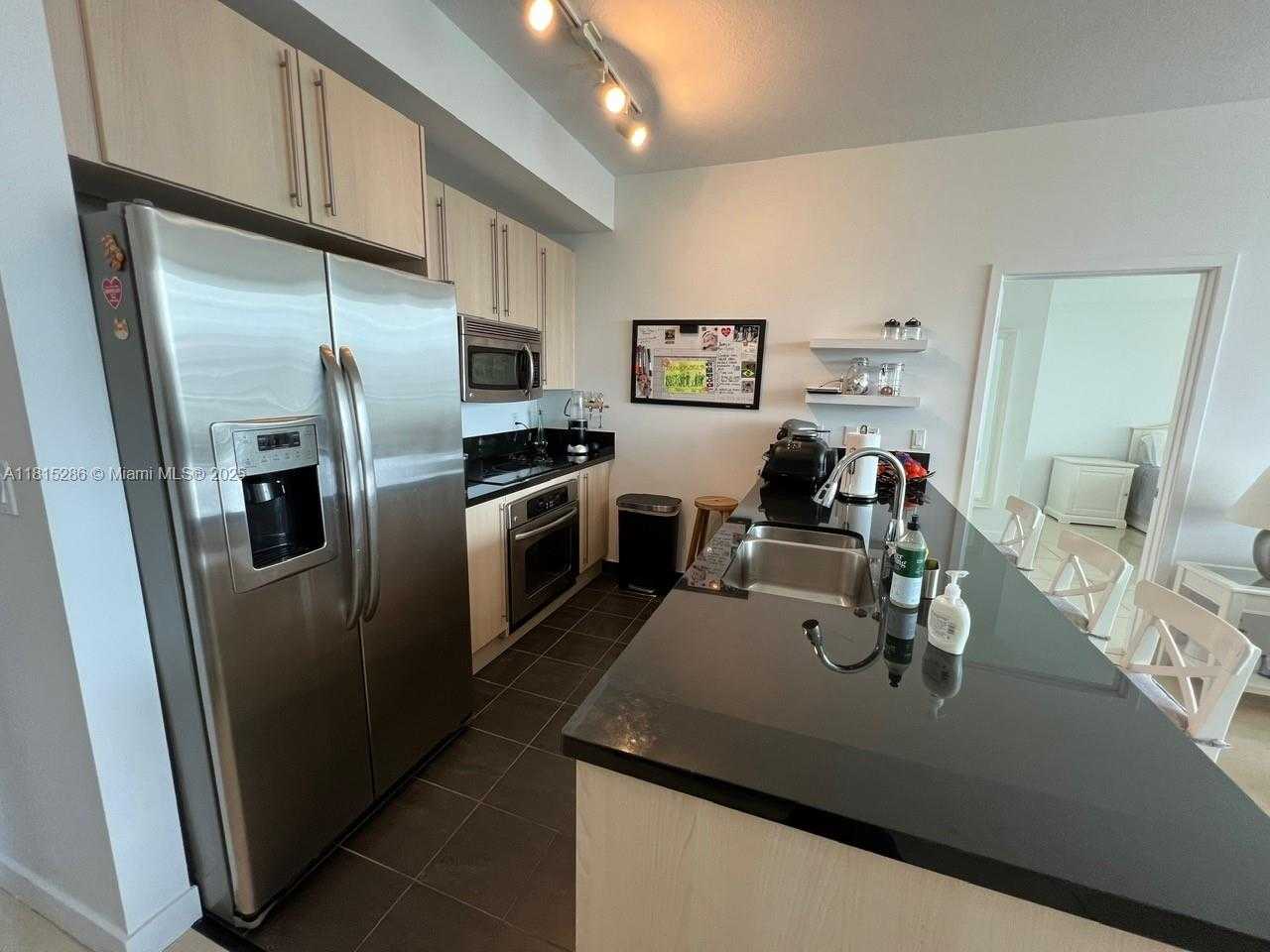 Small Image of 79 SOUTH WEST 12TH ST #1603-S, Miami Number 4