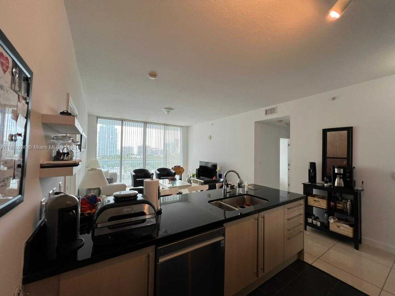 Small Image of 79 SOUTH WEST 12TH ST #1603-S, Miami Number 8