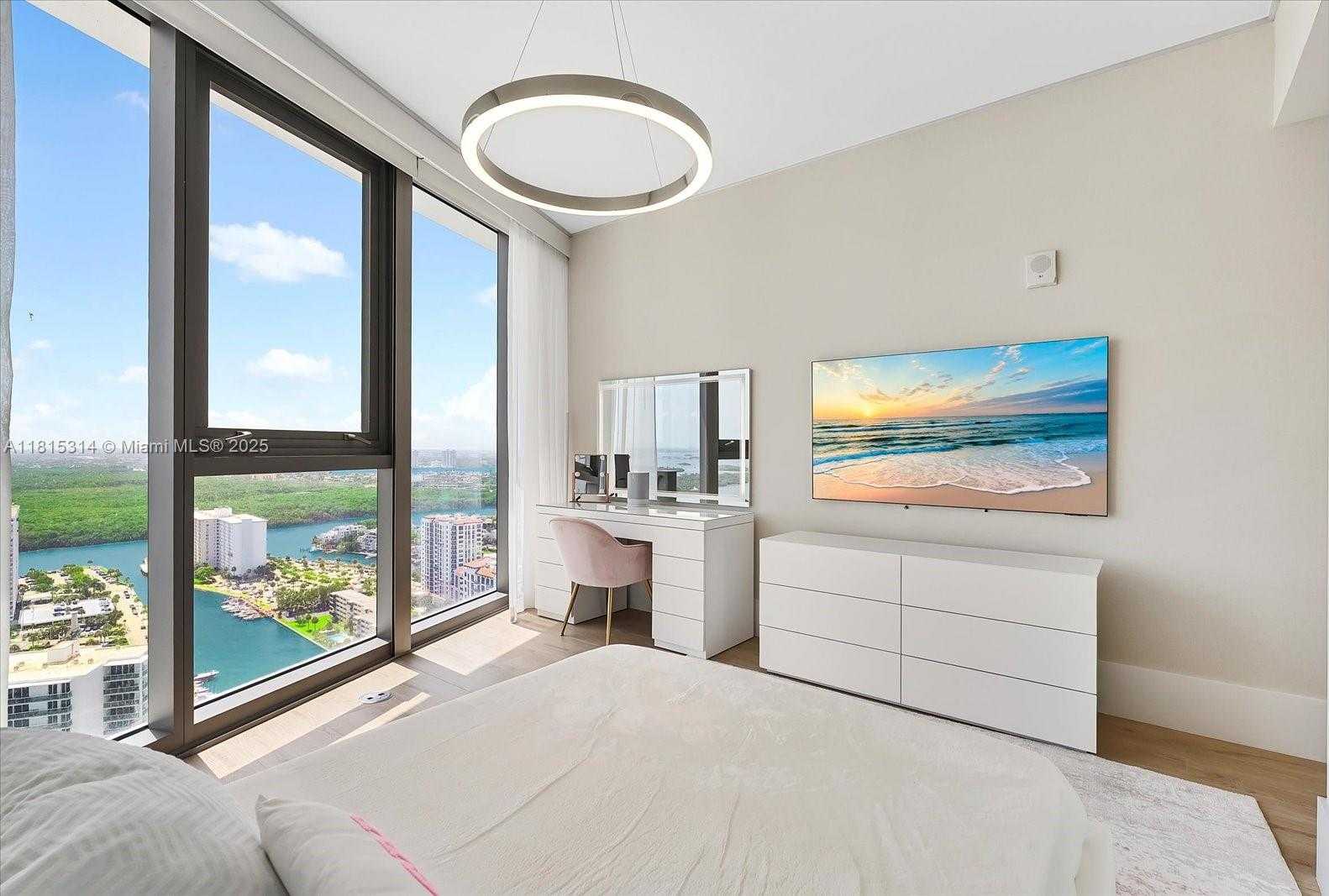 Small Image of 15701 COLLINS AVE #3101, Sunny Isles Beach Number 10